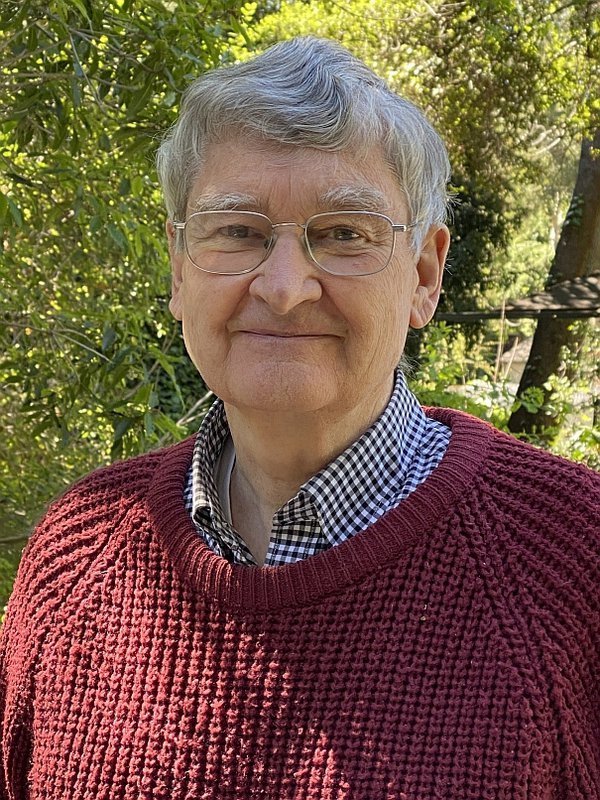 Headshot of George Rossman.