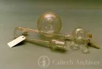 Glassware, laboratory (4)