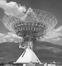 Lifting 130-foot radio telescope dish onto pedestal