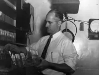 George Beadle in laboratory