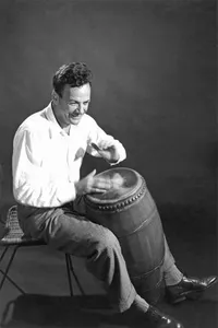 Richard Feynman playing the conga drum [full photo]