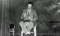 Richard Feynman playing the bongo drums