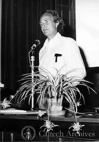 Richard Feynman speaking at Kayserberg