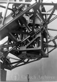 Edgar-Serrurier-Porter model of frame-yoke, close-up with scale person