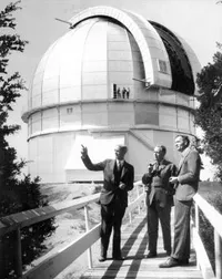 Walter Adams, Sir James Jeans and Edwin Hubble with 100″ dome