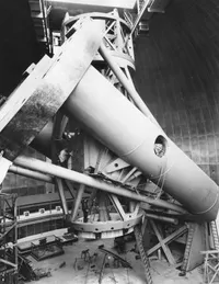 Construction of 200″ telescope
