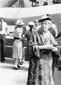 Astronomer Miss Annie Cannon (foreground)