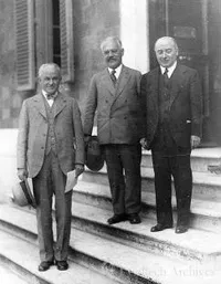 Robert Millikan, Sommerfeld and Corbino and Nuclear Physics Congress, Rome, 1931.