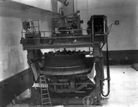120-inch grinding machine with 120-inch disc